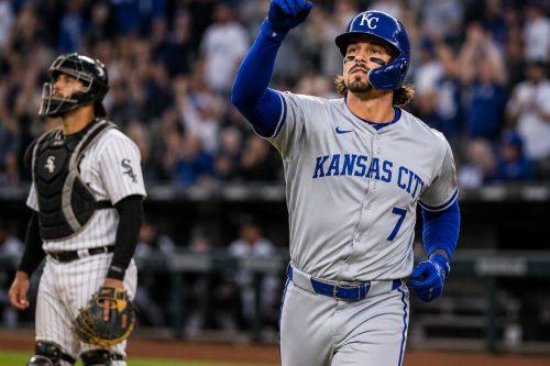 Royals Pound White Sox Again as Kansas City Pulls Away in Central